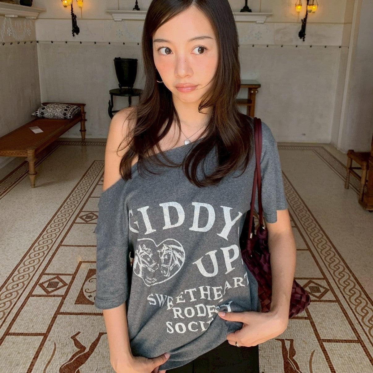 SOMETHING GIDDY UP TEE (CHARCOAL)