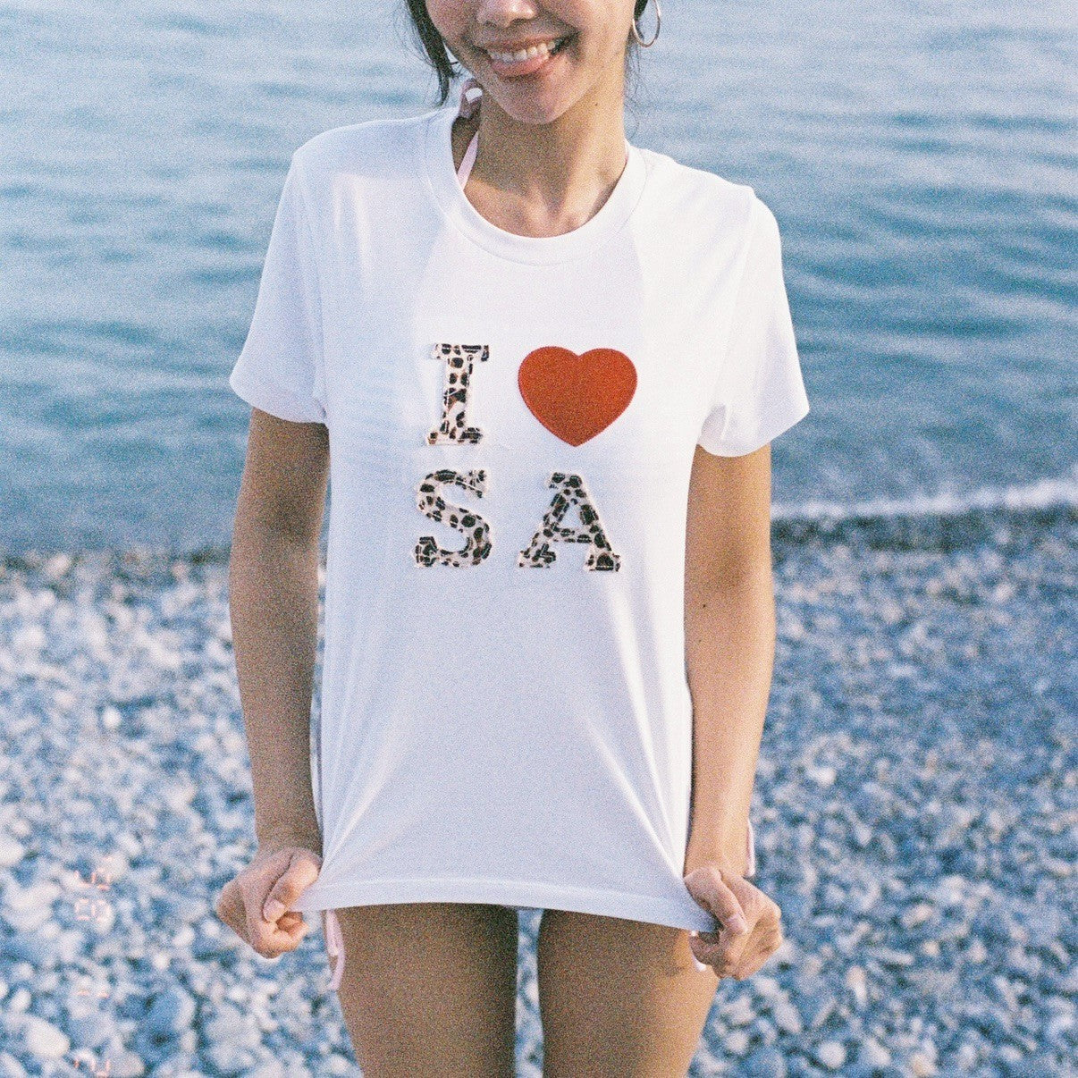 SOMETHING I LOVE SA TEE (WHITE)