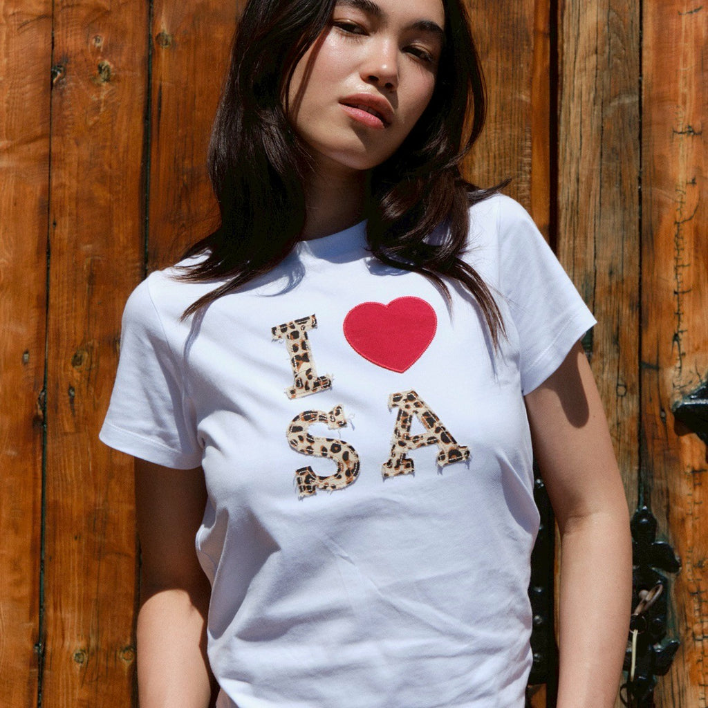 SOMETHING I LOVE SA TEE (WHITE)