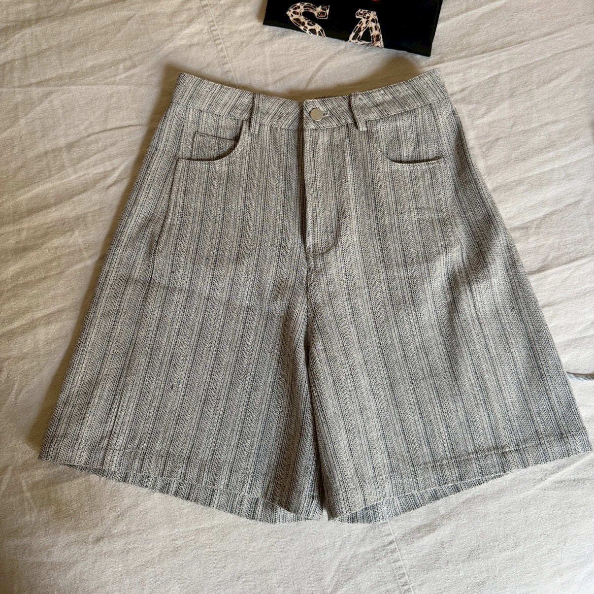 SOMETHING VACANCES SHORTS (GREY)