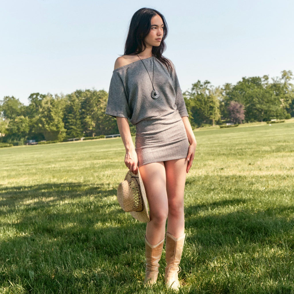 SOMETHING ZIGGY BODYCON DRESS (10 days PRE-ORDER)