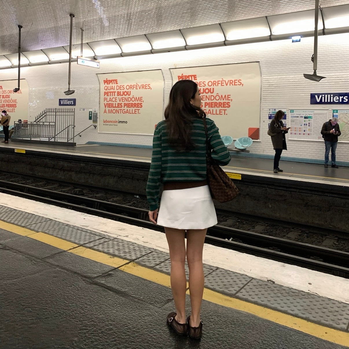 SOMETHING MERINGUE MINI SKIRT