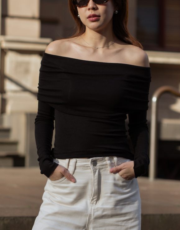 SOMETHING MARSHMALLOW WHIP OFF SHOULDER (BLACK)