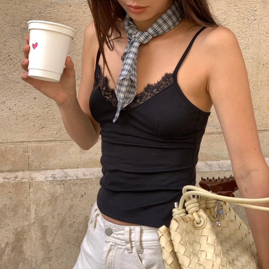 SOMETHING LINA LACE TOP (BLACK)