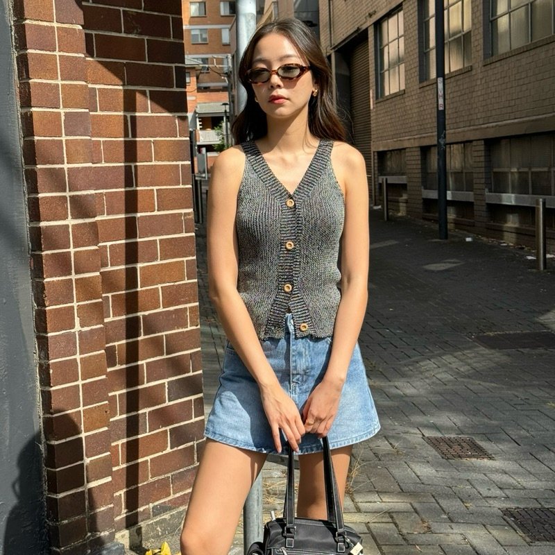 SOMETHING IRIS KNIT VEST (BLACK)