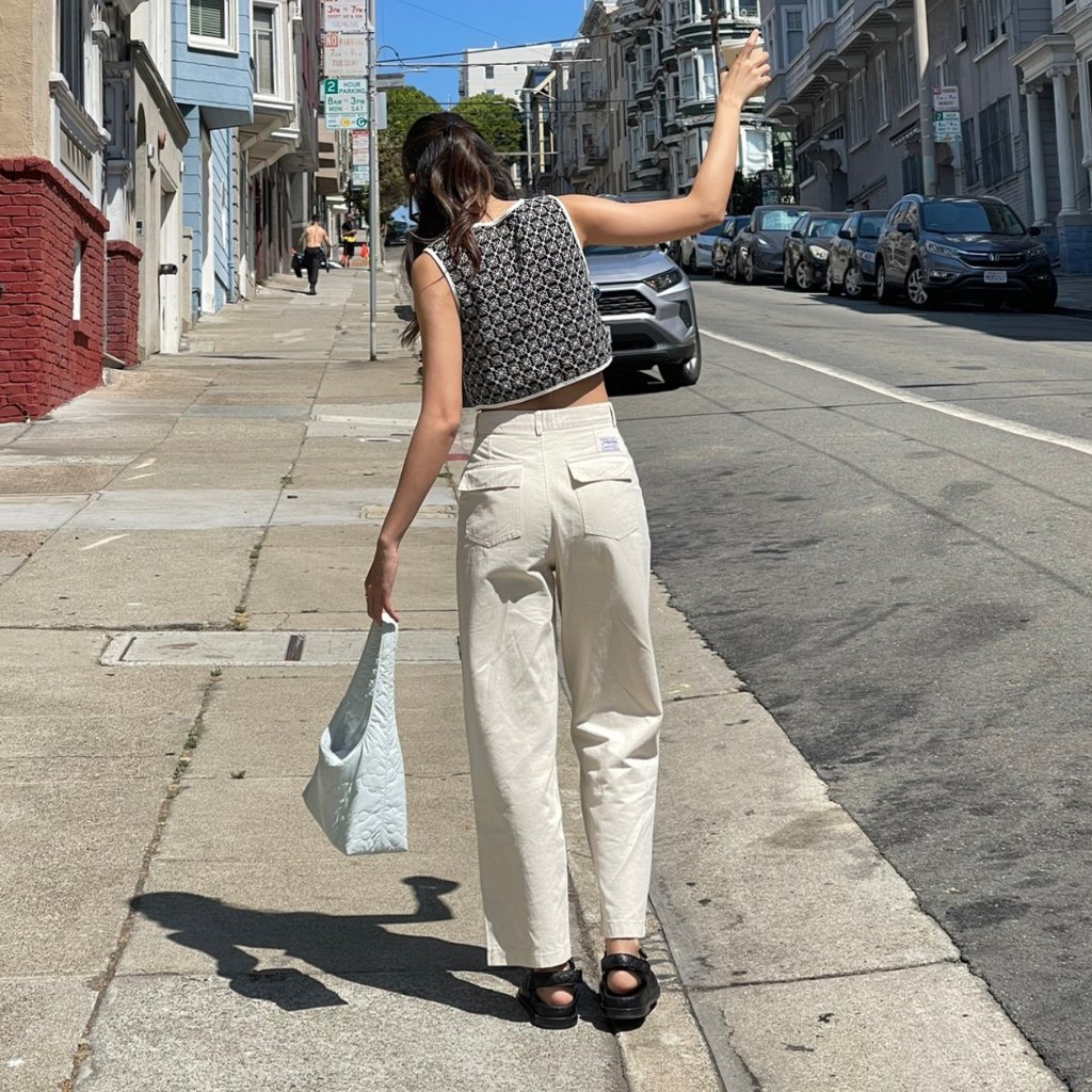 SOMETHING WHITE TROUSER