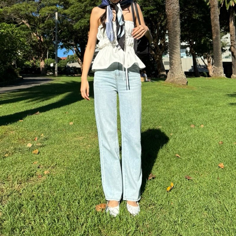 SOMETHING CLOVER FADED JEANS